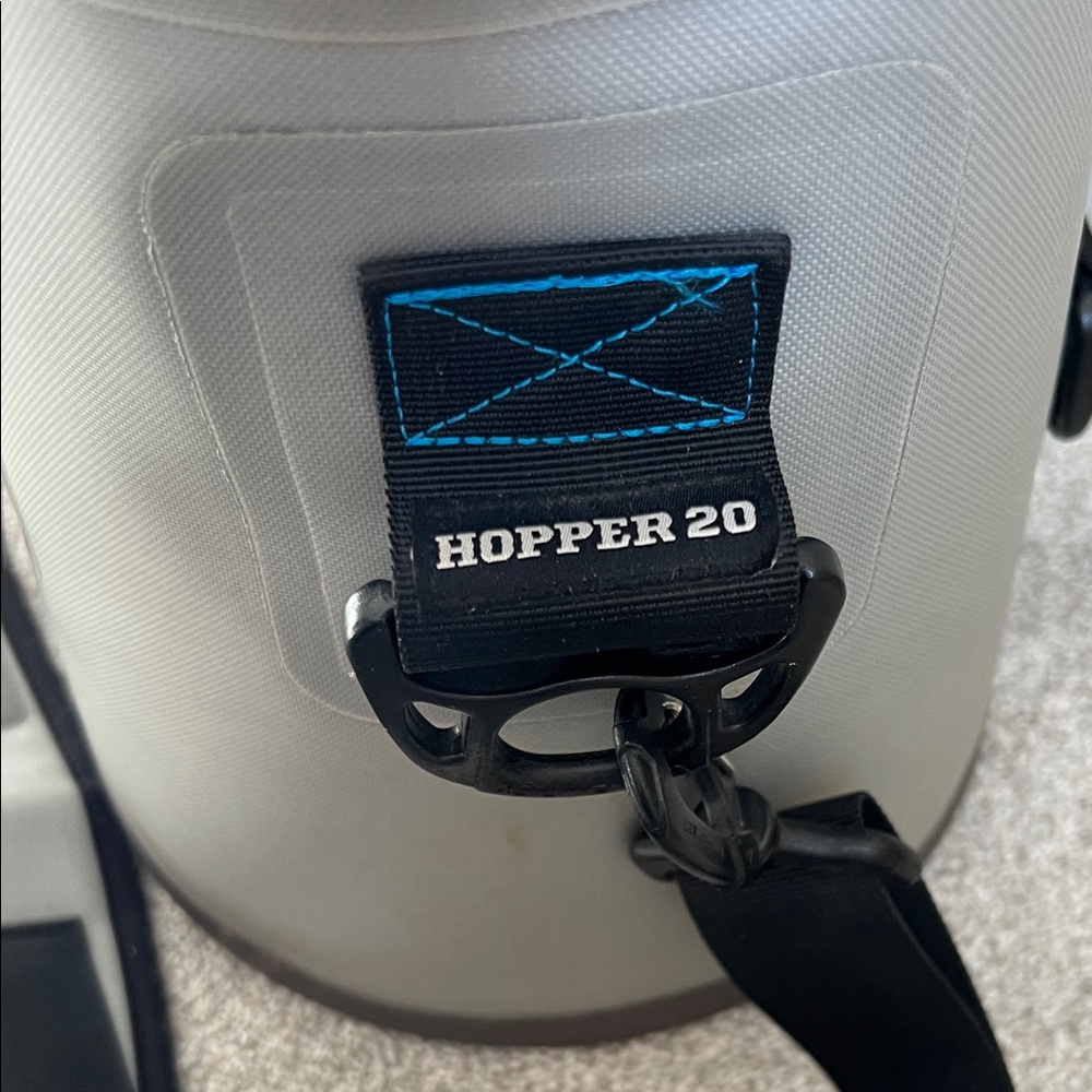 YETI Hopper20 Grey - Picture 6 of 8